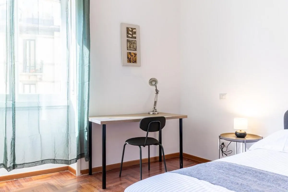 Duomo-Navigli - Two Bedrooms & Terrace With Wi-Fi Milan 0*,  Italy