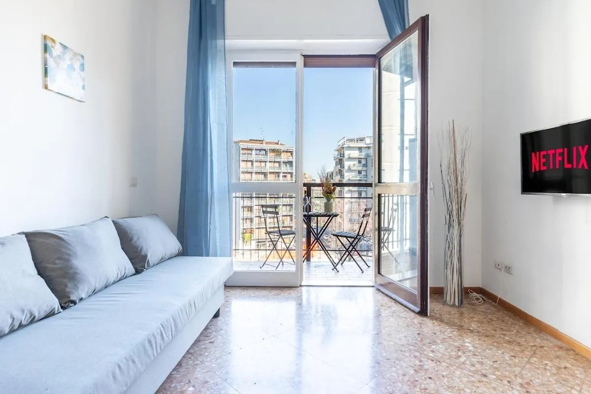 Duomo-Navigli - Two Bedrooms & Terrace With Wi-Fi Milan Apartment