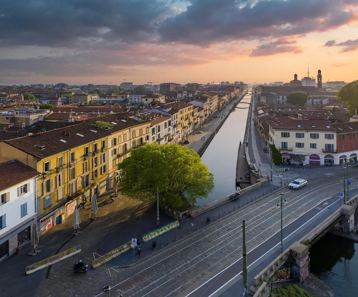 Apartment Duomo-Navigli - Two Bedrooms & Terrace With Wi-Fi Milan